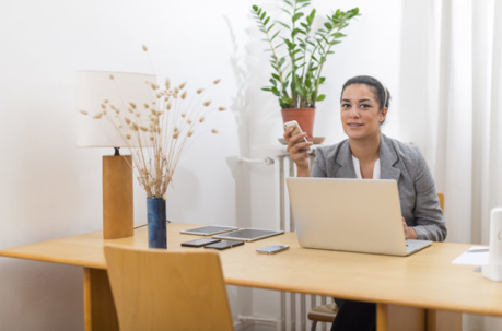 woman on laptop at desk